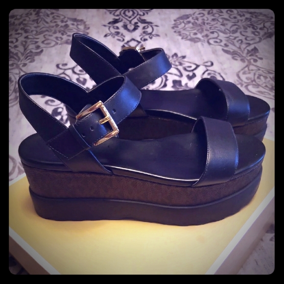 Flatform Michael kors shoes - Picture 1 of 4
